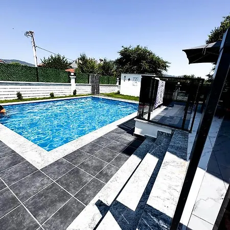 Villa Moon *